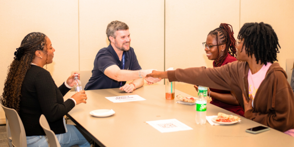 Alumni and students speed networking event 2026