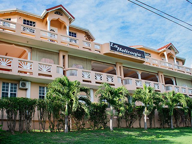 La Heliconia Hotel