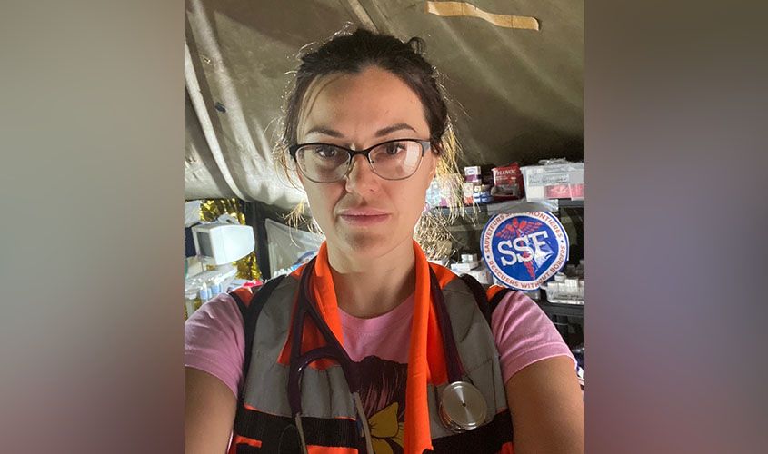 Dr. Mariya Vengrenyuk, a 2016 graduate of St. George’s University School of Medicine, felt the calling to help the people of her native country as the war in Ukraine broke out. News